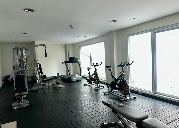 Jr Luxe 1824 At Princeton Residences * Manila