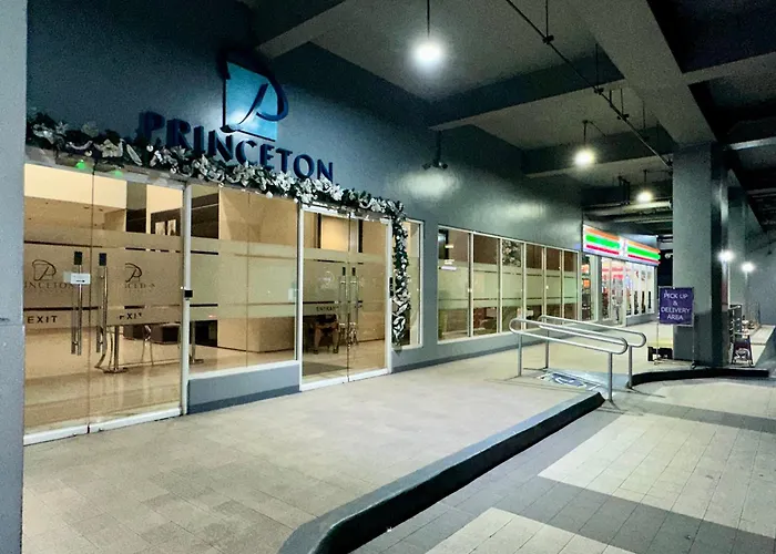 Jr Luxe 1824 At Princeton Residences Apartamento Manila