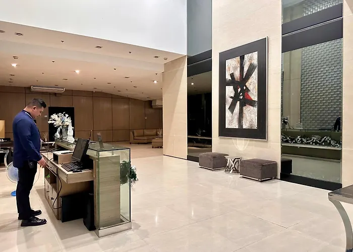 Jr Luxe 1824 At Princeton Residences * Manila